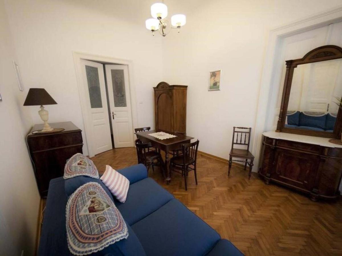 Domus Liberta - Boutique Rooms Триест Экстерьер фото