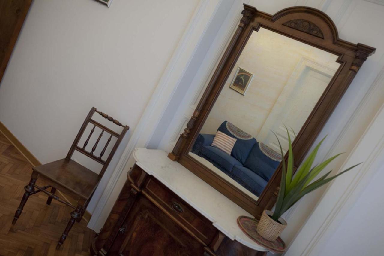 Domus Liberta - Boutique Rooms Триест Экстерьер фото