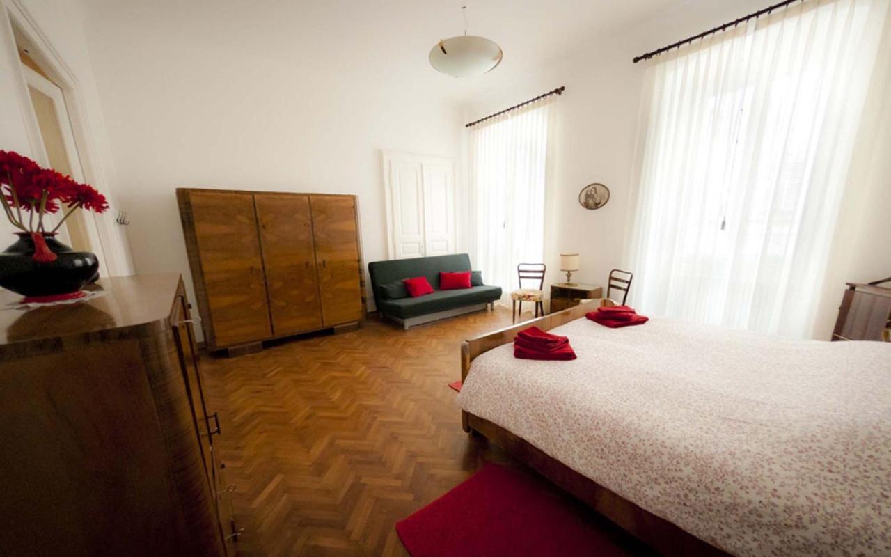 Domus Liberta - Boutique Rooms Триест Экстерьер фото